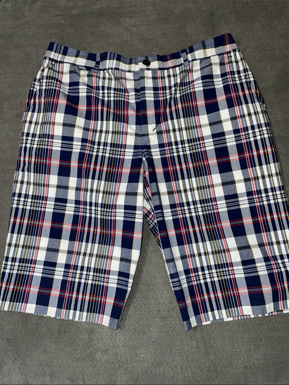 LRL Lauren Ralph Lauren Active Plaid Shorts Women 8 Red & Blue Golf Bermudas - Picture 2 of 14